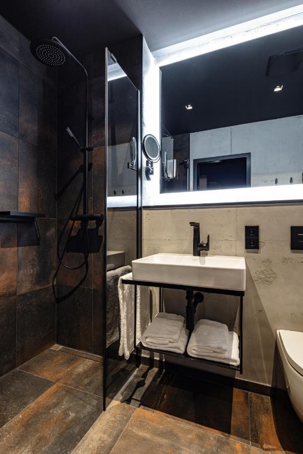 Liebesbier Urban Art & Smart Hotel ไบรอยท์ ภายนอก รูปภาพ