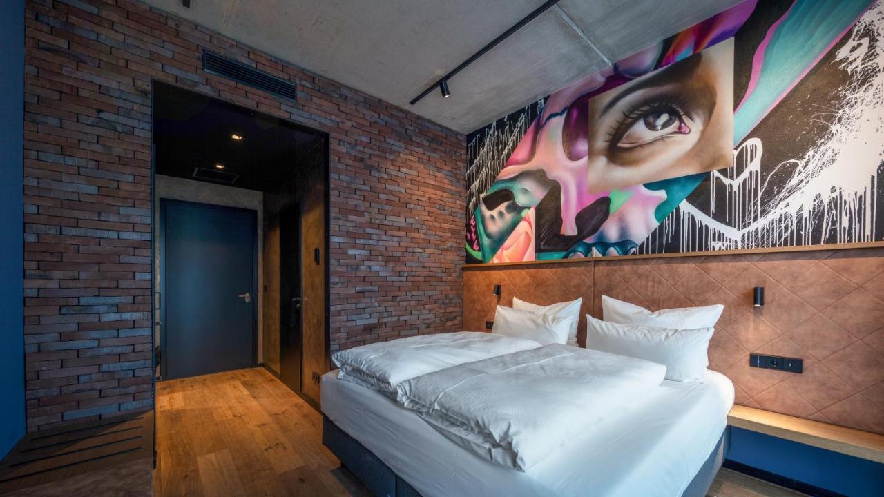 Liebesbier Urban Art & Smart Hotel ไบรอยท์ ภายนอก รูปภาพ
