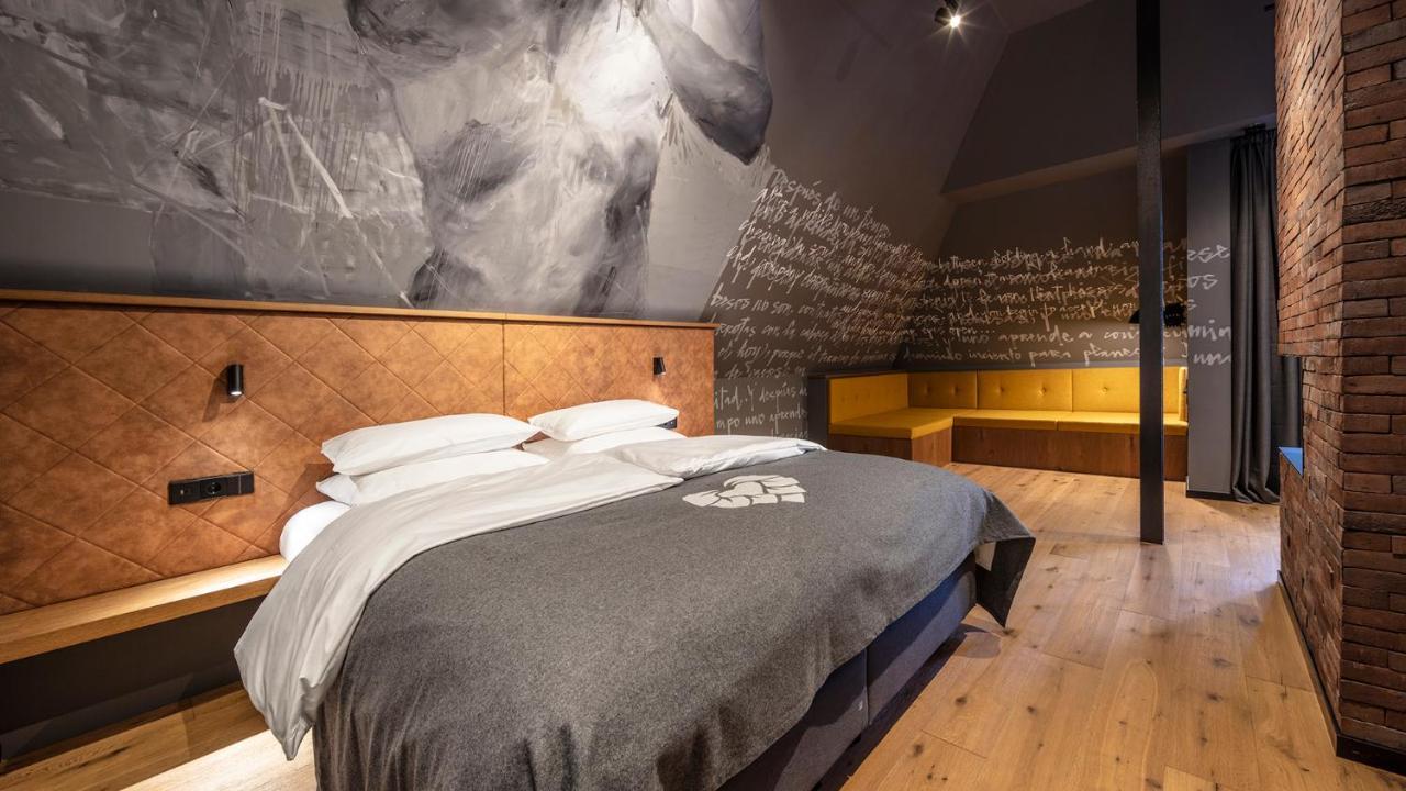 Liebesbier Urban Art & Smart Hotel ไบรอยท์ ภายนอก รูปภาพ